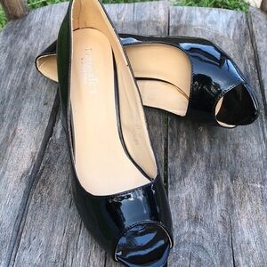 FIONI Clothing Black Patent Peep-Toe Heels
